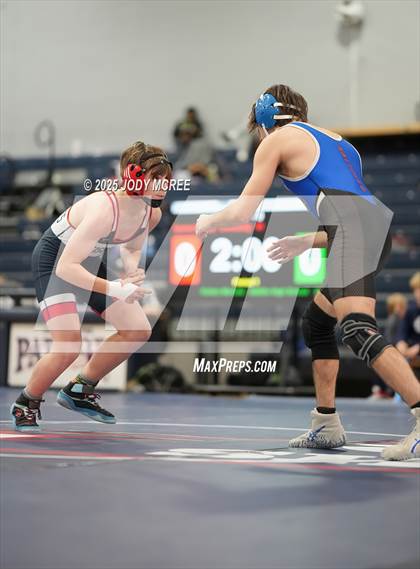 Thumbnail 1 in Lewisburg vs Saltillo photogallery.