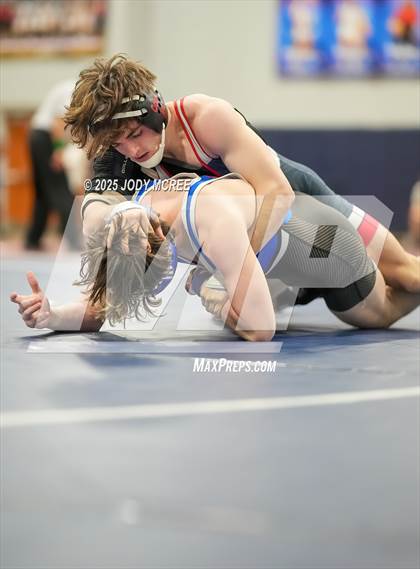 Thumbnail 1 in Lewisburg vs Saltillo photogallery.
