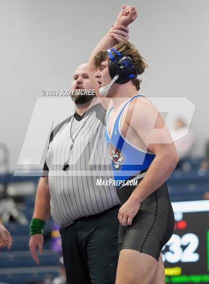 Thumbnail 1 in Lewisburg vs Saltillo photogallery.