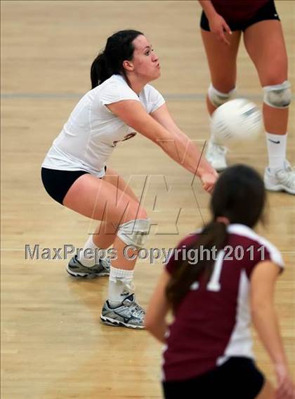 Thumbnail 1 in Sacred Heart Prep vs. Notre Dame-Belmont (CIF CCS D4 Final) photogallery.