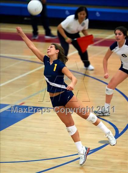 Thumbnail 3 in Sacred Heart Prep vs. Notre Dame-Belmont (CIF CCS D4 Final) photogallery.