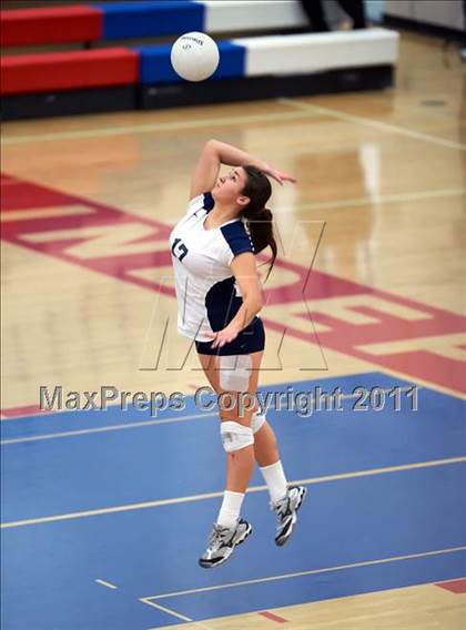 Thumbnail 2 in Sacred Heart Prep vs. Notre Dame-Belmont (CIF CCS D4 Final) photogallery.