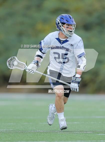Thumbnail 2 in  Oaks Christian vs Sierra Canyon photogallery.