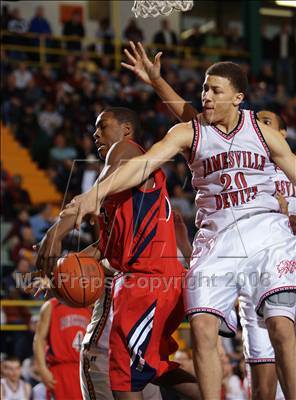 Thumbnail 2 in Jamesville-DeWitt vs Peekskill (NYSPHSAA Class A Semifinals) photogallery.