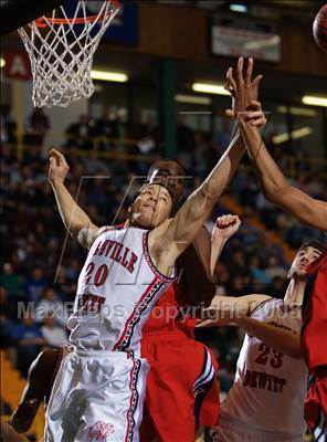 Thumbnail 1 in Jamesville-DeWitt vs Peekskill (NYSPHSAA Class A Semifinals) photogallery.
