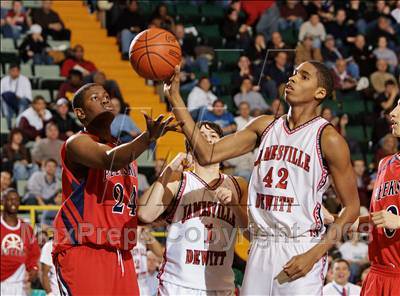 Thumbnail 1 in Jamesville-DeWitt vs Peekskill (NYSPHSAA Class A Semifinals) photogallery.