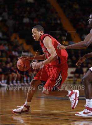 Thumbnail 2 in Jamesville-DeWitt vs Peekskill (NYSPHSAA Class A Semifinals) photogallery.
