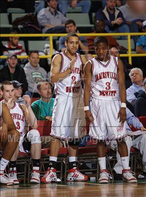 Thumbnail 3 in Jamesville-DeWitt vs Peekskill (NYSPHSAA Class A Semifinals) photogallery.