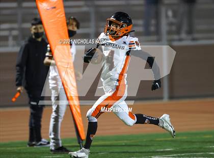 Thumbnail 3 in Beverly Hills vs. Firebaugh photogallery.