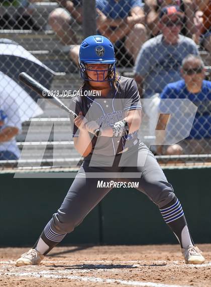 Thumbnail 3 in MacArthur [Douglas] vs O'Connor (UIL 6A Bi District) photogallery.