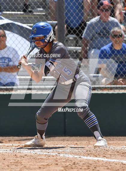 Thumbnail 3 in MacArthur [Douglas] vs O'Connor (UIL 6A Bi District) photogallery.