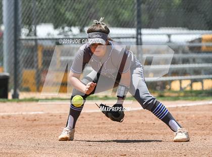 Thumbnail 1 in MacArthur [Douglas] vs O'Connor (UIL 6A Bi District) photogallery.