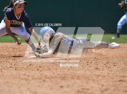 Thumbnail 3 in MacArthur [Douglas] vs O'Connor (UIL 6A Bi District) photogallery.