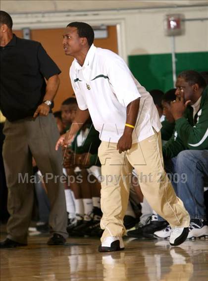 Thumbnail 2 in Poly vs. Dominguez (CIF SS D1 Playoffs) photogallery.
