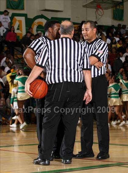 Thumbnail 2 in Poly vs. Dominguez (CIF SS D1 Playoffs) photogallery.