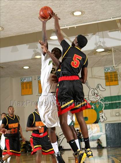 Thumbnail 3 in Poly vs. Dominguez (CIF SS D1 Playoffs) photogallery.