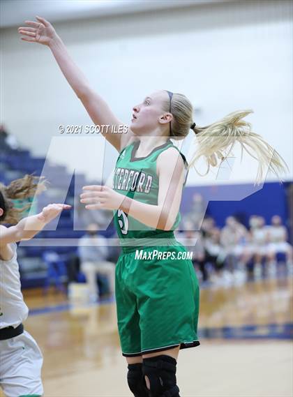 Thumbnail 3 in Waterford vs Newark Catholic (OHSAA D4 Regional Semifinal) photogallery.