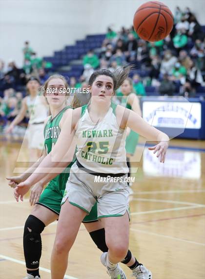 Thumbnail 2 in Waterford vs Newark Catholic (OHSAA D4 Regional Semifinal) photogallery.