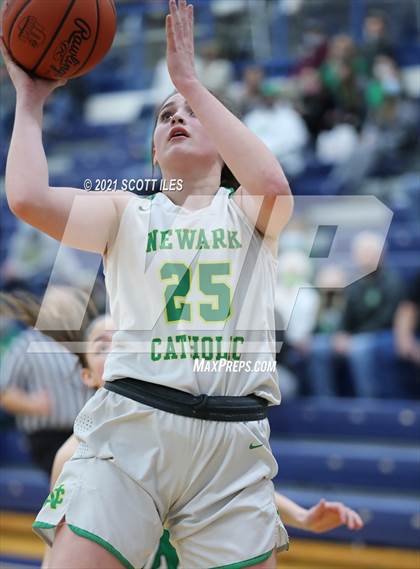 Thumbnail 1 in Waterford vs Newark Catholic (OHSAA D4 Regional Semifinal) photogallery.