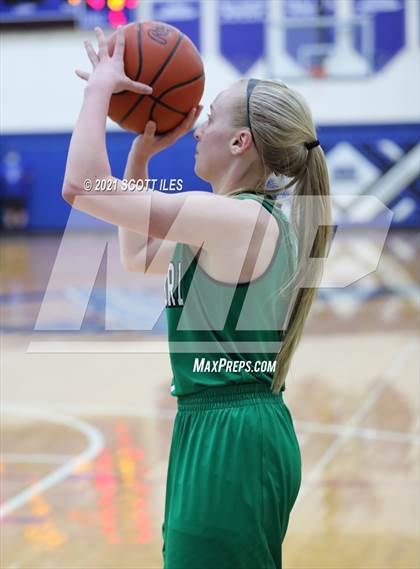 Thumbnail 2 in Waterford vs Newark Catholic (OHSAA D4 Regional Semifinal) photogallery.