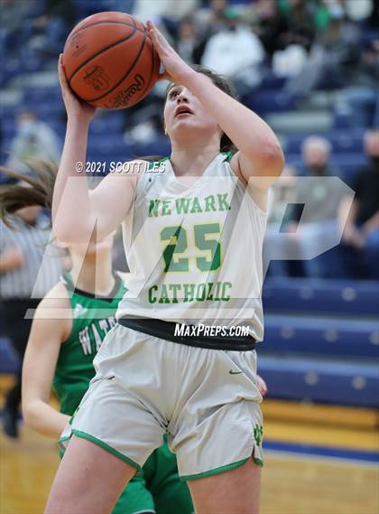Thumbnail 3 in Waterford vs Newark Catholic (OHSAA D4 Regional Semifinal) photogallery.