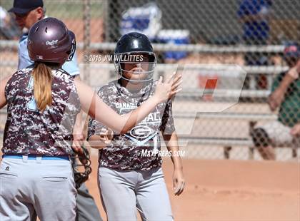 Thumbnail 3 in Miami vs. Ganado photogallery.