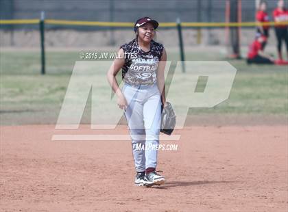 Thumbnail 1 in Miami vs. Ganado photogallery.