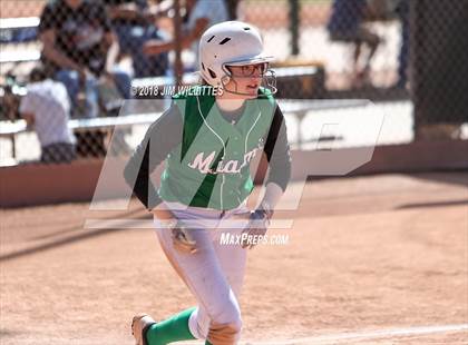Thumbnail 2 in Miami vs. Ganado photogallery.