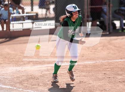 Thumbnail 1 in Miami vs. Ganado photogallery.