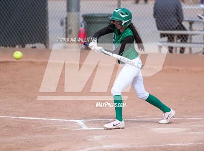 Thumbnail 3 in Miami vs. Ganado photogallery.