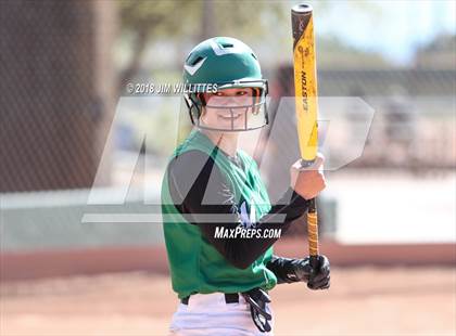 Thumbnail 3 in Miami vs. Ganado photogallery.