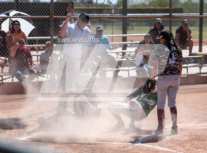 Thumbnail 1 in Miami vs. Ganado photogallery.