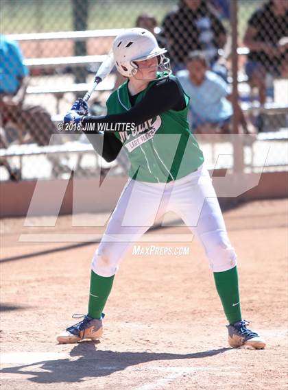 Thumbnail 1 in Miami vs. Ganado photogallery.