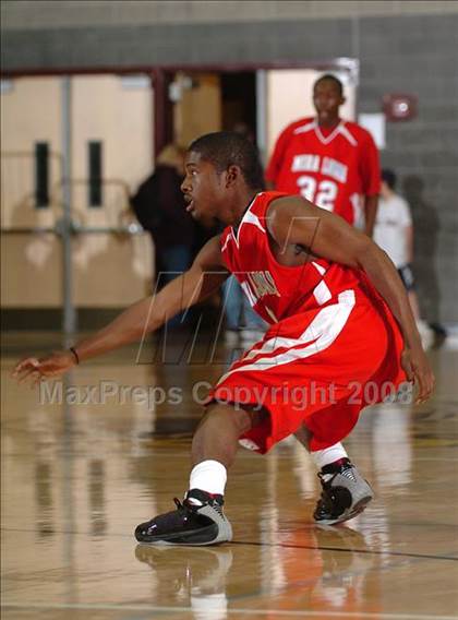 Thumbnail 3 in Mira Loma vs. Del Oro (Del Oro Invitational) photogallery.