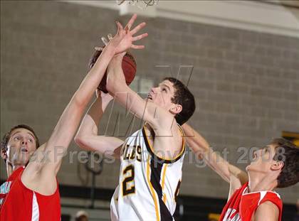 Thumbnail 1 in Mira Loma vs. Del Oro (Del Oro Invitational) photogallery.