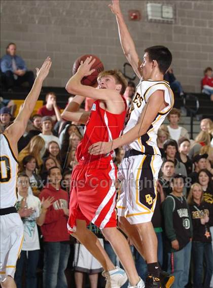 Thumbnail 3 in Mira Loma vs. Del Oro (Del Oro Invitational) photogallery.
