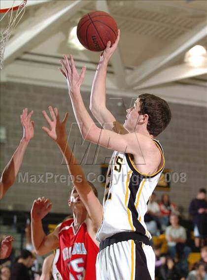 Thumbnail 2 in Mira Loma vs. Del Oro (Del Oro Invitational) photogallery.