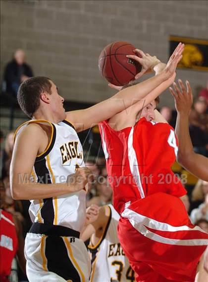 Thumbnail 1 in Mira Loma vs. Del Oro (Del Oro Invitational) photogallery.