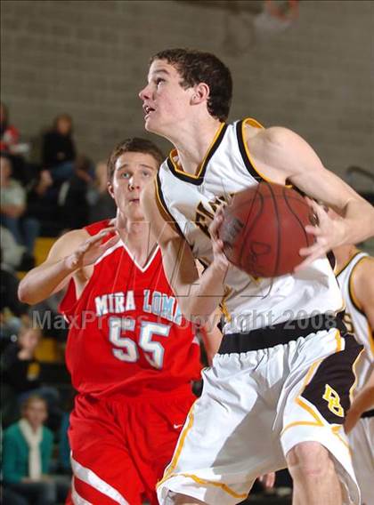 Thumbnail 1 in Mira Loma vs. Del Oro (Del Oro Invitational) photogallery.