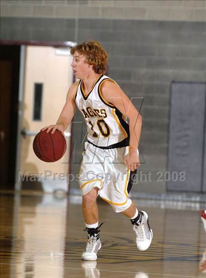 Thumbnail 3 in Mira Loma vs. Del Oro (Del Oro Invitational) photogallery.