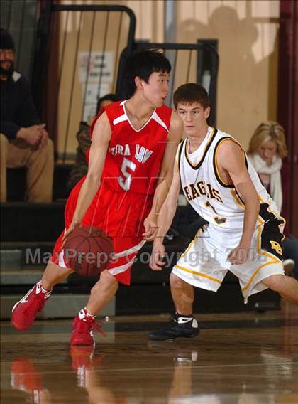 Thumbnail 3 in Mira Loma vs. Del Oro (Del Oro Invitational) photogallery.