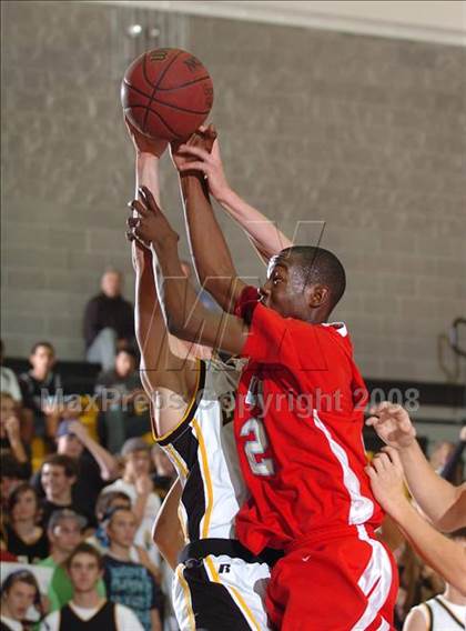 Thumbnail 2 in Mira Loma vs. Del Oro (Del Oro Invitational) photogallery.