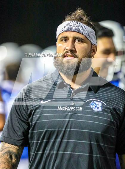 Thumbnail 3 in Burbank vs. Crescenta Valley photogallery.