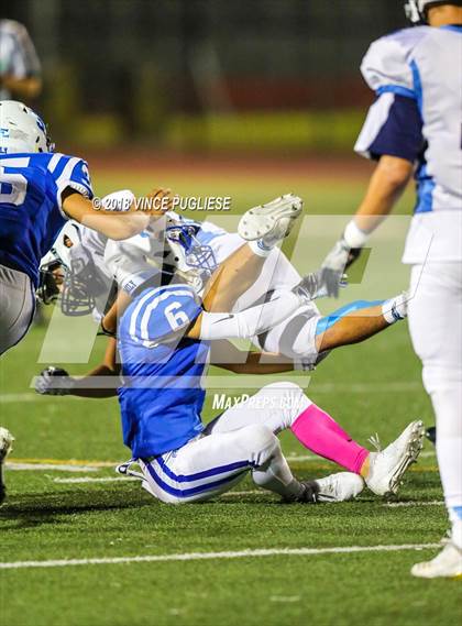 Thumbnail 2 in Burbank vs. Crescenta Valley photogallery.