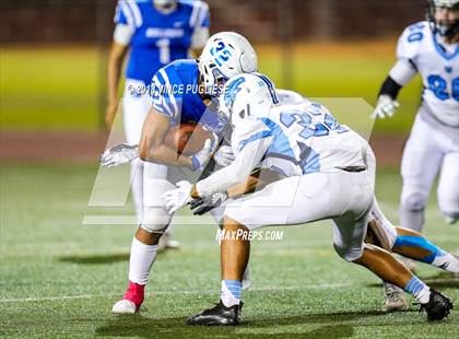 Thumbnail 2 in Burbank vs. Crescenta Valley photogallery.