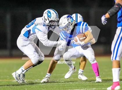 Thumbnail 3 in Burbank vs. Crescenta Valley photogallery.