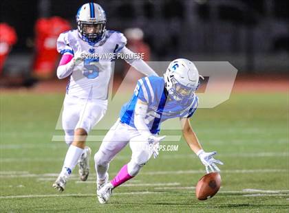 Thumbnail 1 in Burbank vs. Crescenta Valley photogallery.