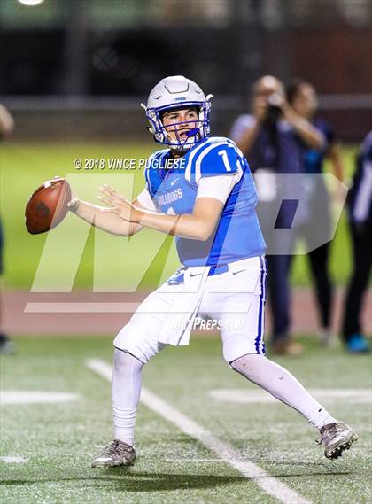 Thumbnail 3 in Burbank vs. Crescenta Valley photogallery.