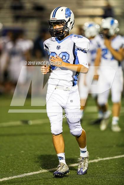 Thumbnail 2 in Burbank vs. Crescenta Valley photogallery.
