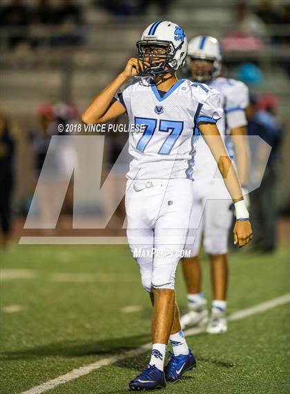 Thumbnail 1 in Burbank vs. Crescenta Valley photogallery.